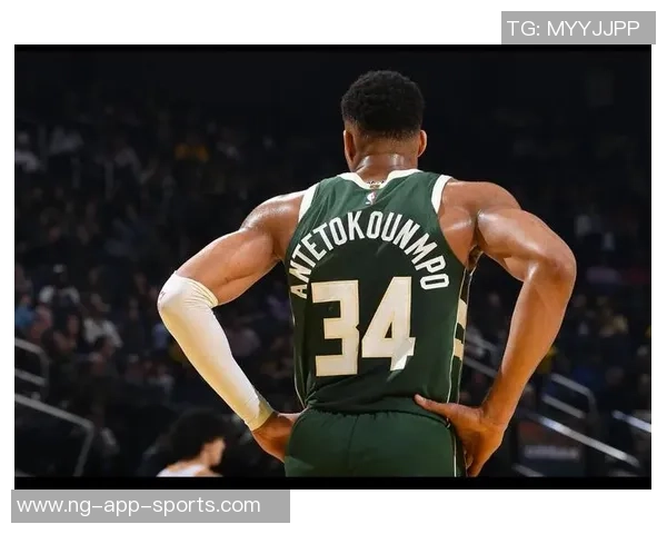 尽管努力拼搏戴维斯全场独得26分11篮板却难阻球队失利